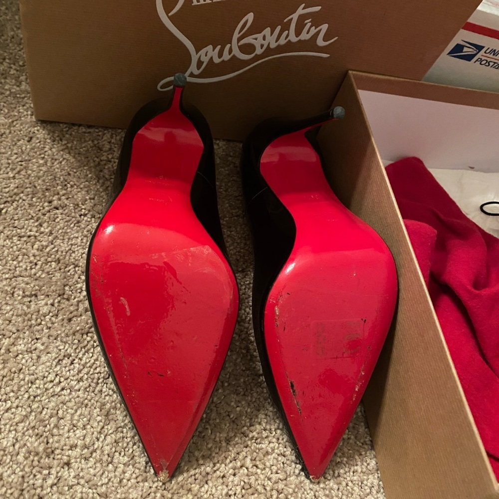 Christian Louboutin So Kate Pumps - Picture 5 of 8